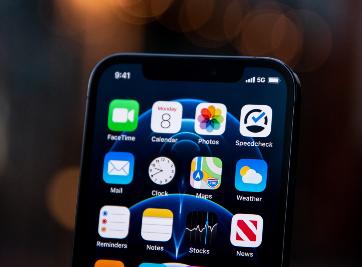 和平苹果手机维修分享为什么 iPhone 12 在冬季会自动关机 